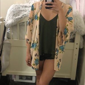 Baby Pink Floral LA Hearts Kimono